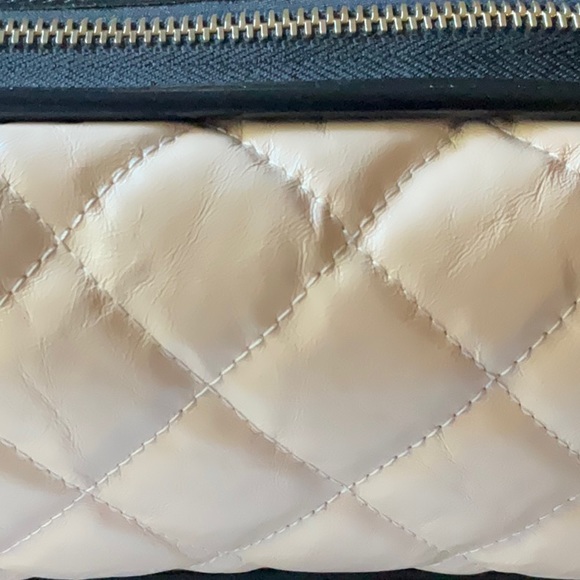 🌹 CHANEL O - CASE 🌹NWT 🌹 - Picture 12 of 16